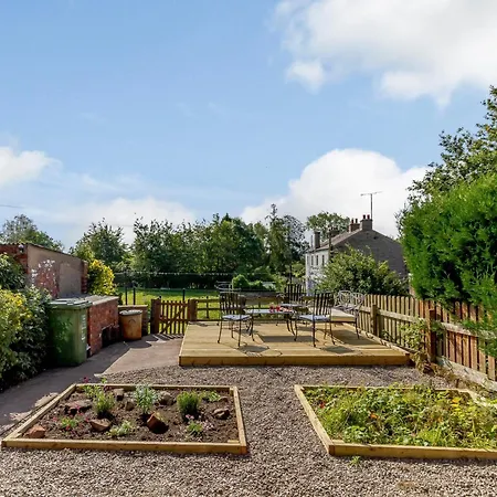 2 Bed In Penrith 78744 度假居 *